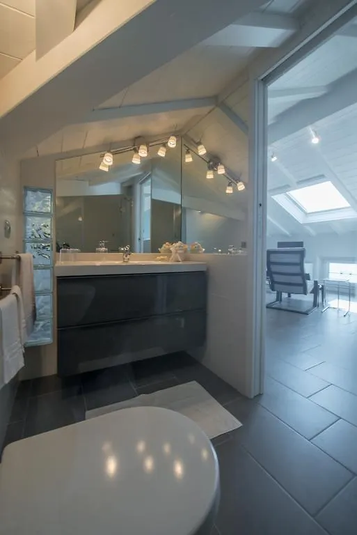 Il Pontile Apartment Bellagio 0*,  Italy